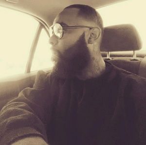 Meet your Posher, Jose